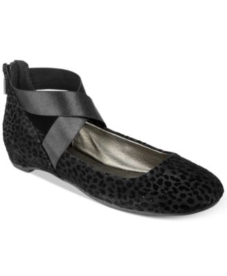 kenneth cole reaction ballet flats
