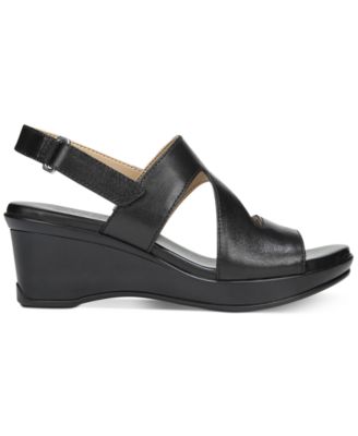 macys naturalizer sandals