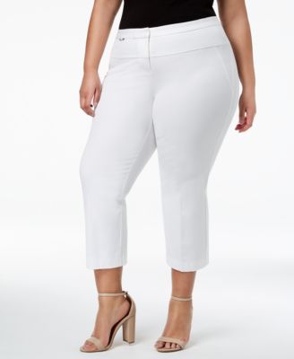 macys plus size capris