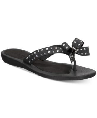 guess black flip flops with bow