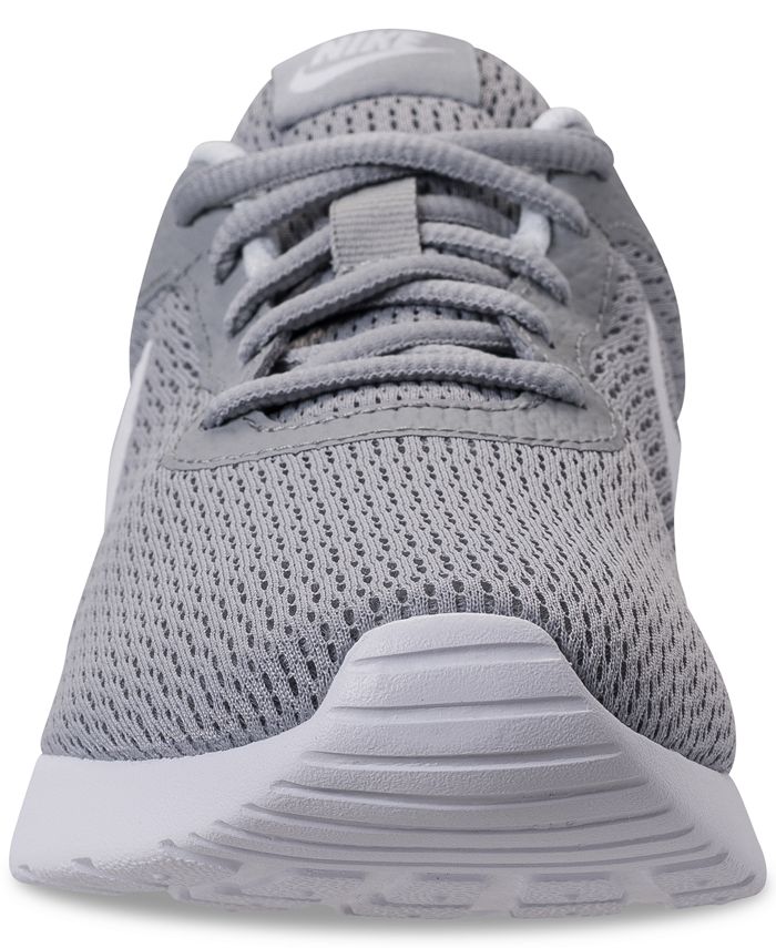 women's nike tanjun wide width