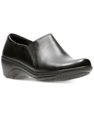 Clarks Collection Women's Grasp Chime 