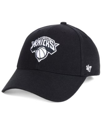 white knicks hat