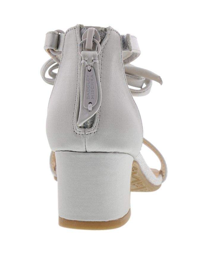 badgley mischka pernia