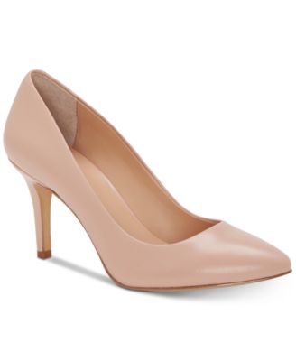 macys women pumps