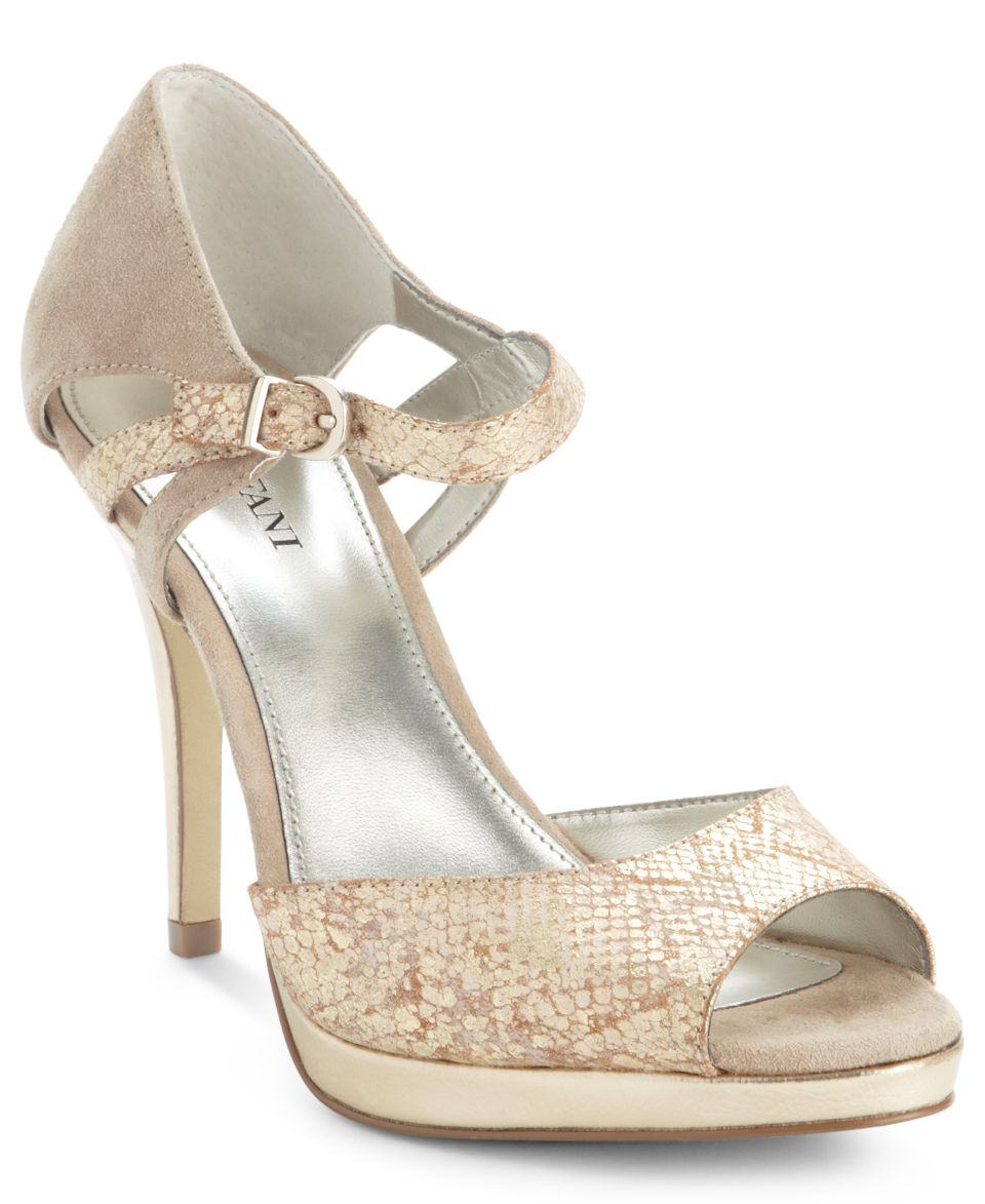 Truth or Dare by Madonna Shoes, Englin Pumps