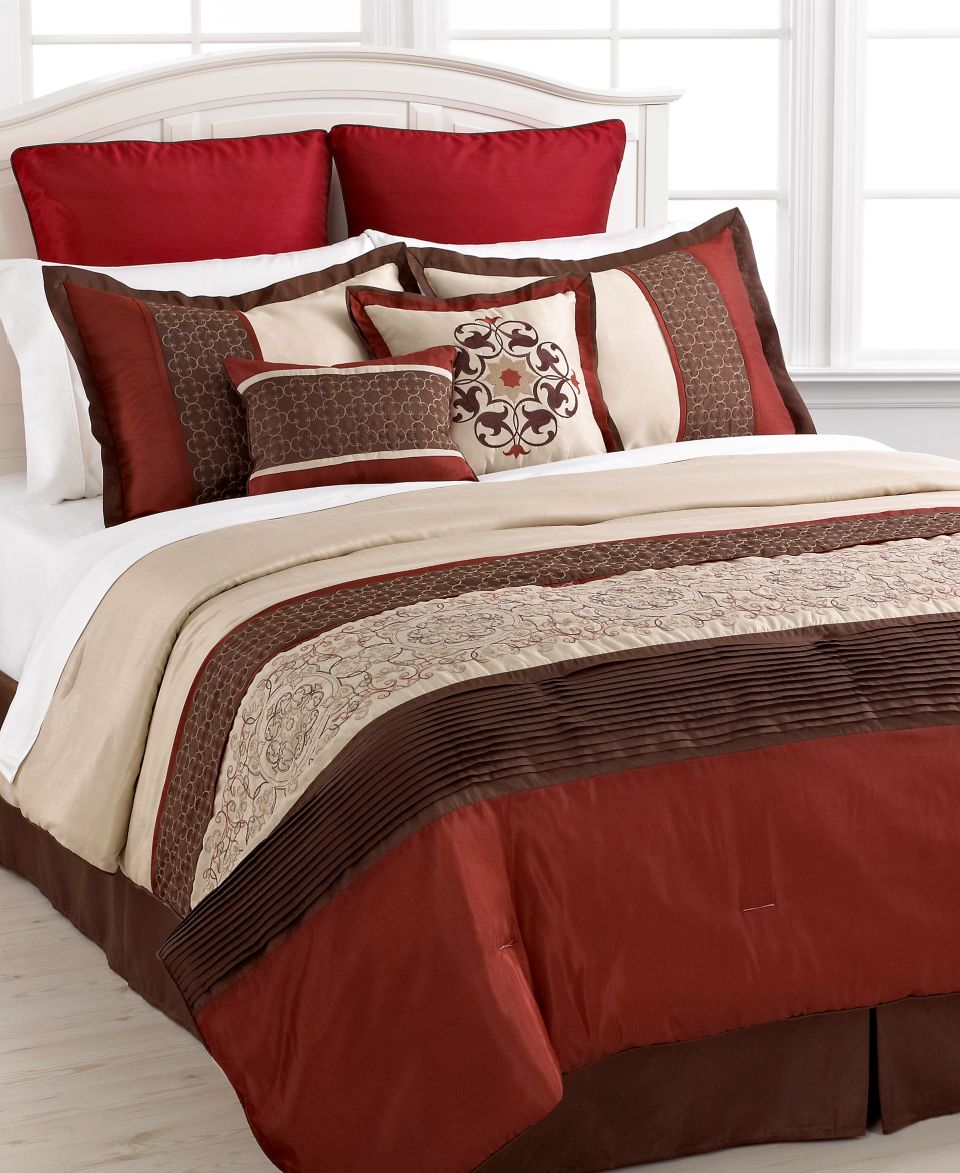 Bella Donna 7 Piece Embroidered Comforter Sets   Bed in a Bag   Bed