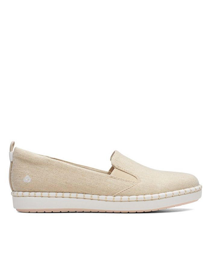 clarks women's cloudsteppers step glow slip canvas flats