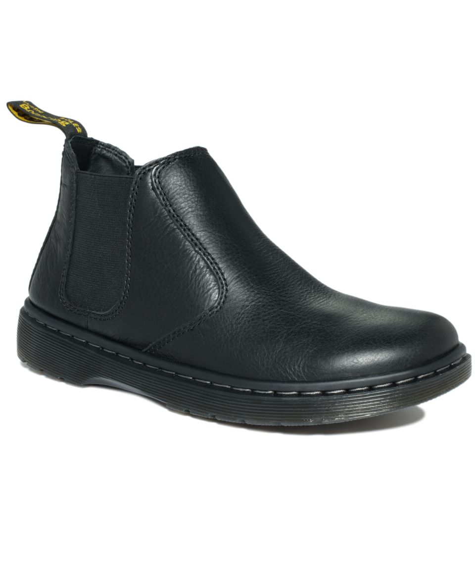 Dr. Martens Shoes, Barnie Chukka Boots   Mens Shoes