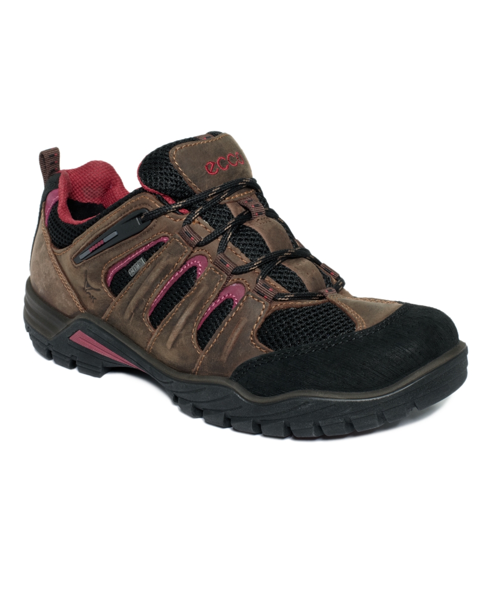 Ecco Womens Shoes, La Paz Lo GTX Sneakers   Shoes