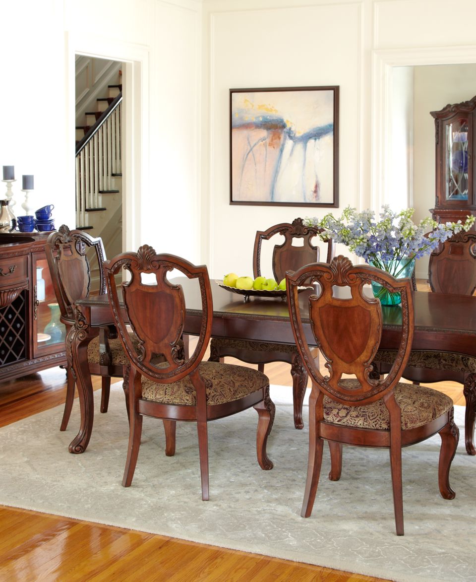 Montecristo Dining Room Furniture Collection   furniture