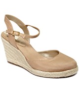 Closed Toe Sandals for Women: Buy Closed Toe Sandals for Women at Macy's