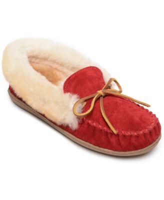 minnetonka alpine moccasin slipper