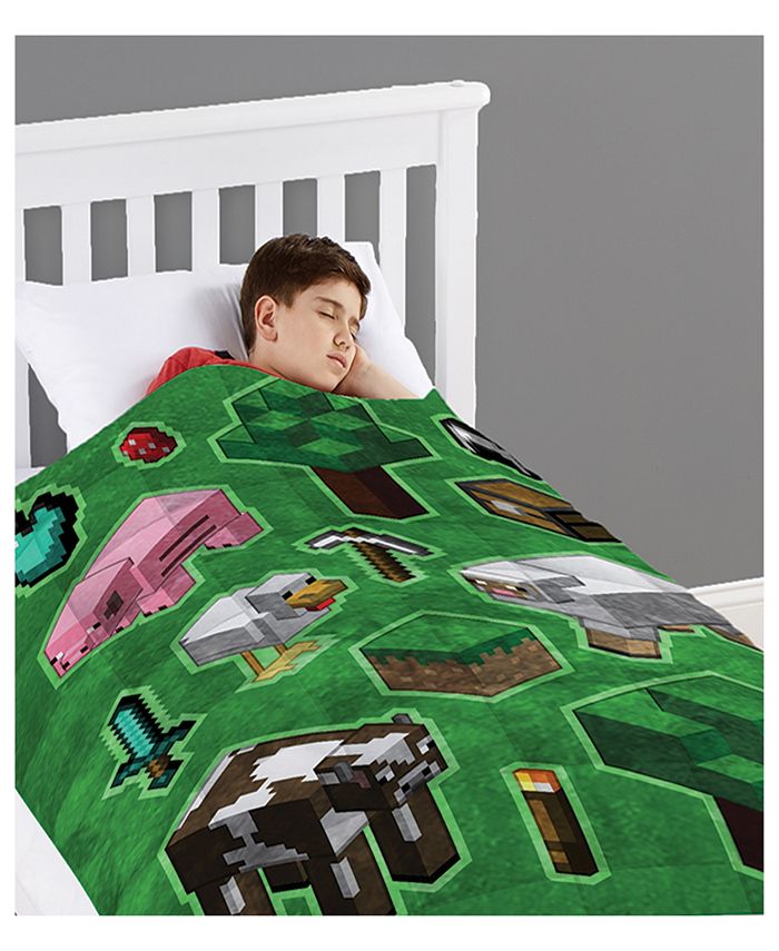 Minecraft Daytime 4.5lb Weighted Blanket & Reviews - Blankets & Throws
