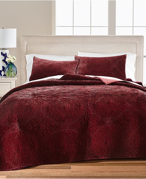 Also set sale alerts and shop exclusive offers only on shopstyle. medallion tufted velvet king cal king quilt created for macy s