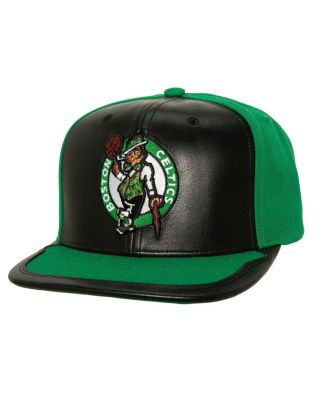 Мужская бейсболка Mitchell & Ness Black, Kelly Green Boston Celtics Day One Snapback