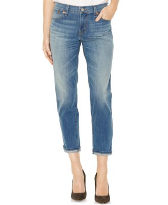levi's women's new boyfriend jeans