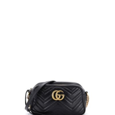 Бывшая в употреблении маленькая сумка через плечо Gucci GG Marmont из натуральной кожи черного цвета