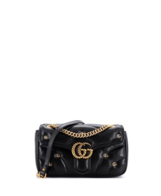 Бывшая в употреблении маленькая сумка Gucci GG Marmont с клапаном и заклепками из натуральной кожи черного цвета