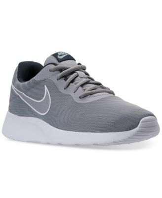 nike tanjun premium sneaker