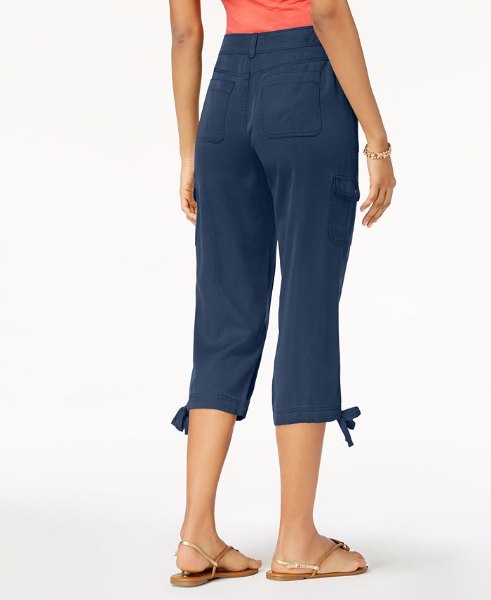 cropped cargo pants