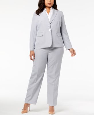 women's plus size seersucker suit